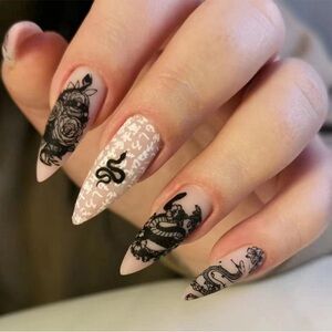 Serpent & Roses Press On Nails